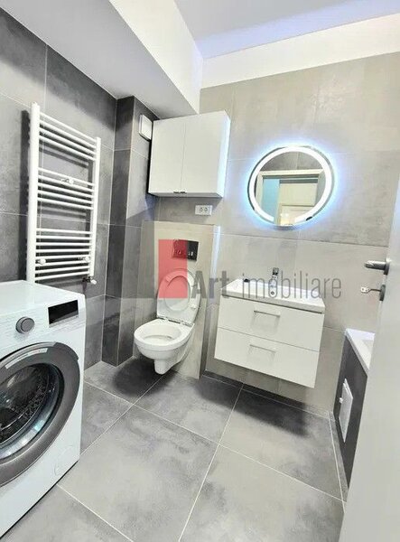 Aparatorii Patriei- Apartament cu 2 camere de inchiriat- cu centrala+loc parcare